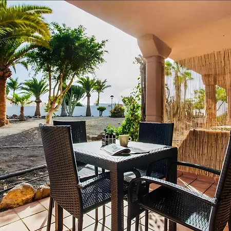 Coral Bliss Apartman *